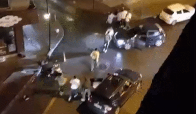 Yolda çıkan tartışma kavgaya döndü…