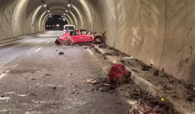 Feci kaza: Otomobil tünel duvarına çarptı…2 yaralı…